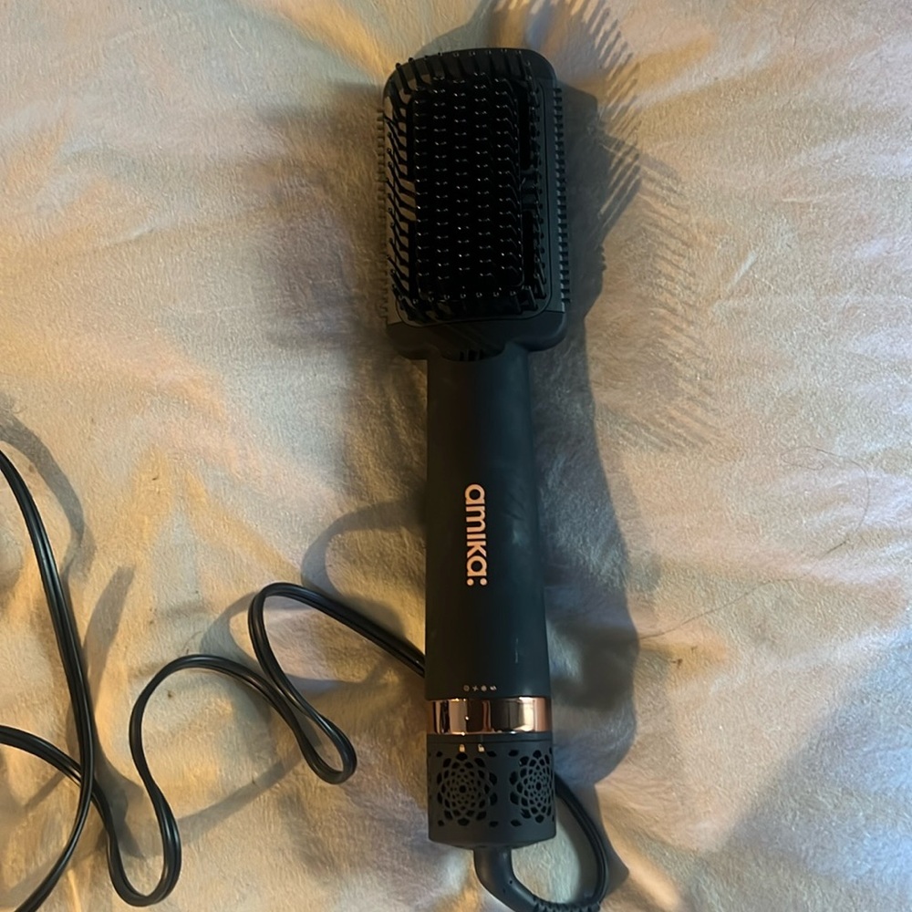 Amina Blow dry Straightening Brush